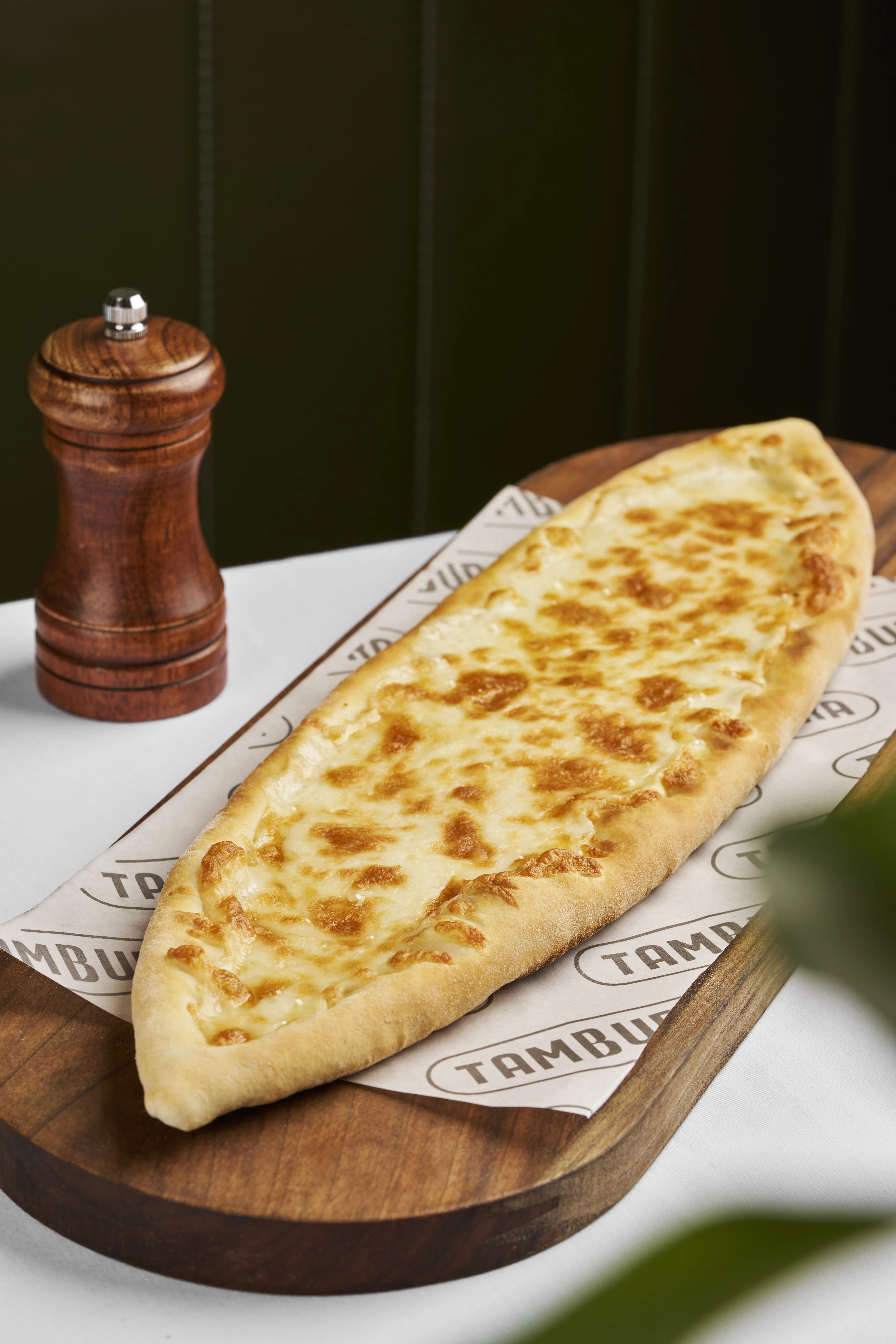 Kaşarlı Pide